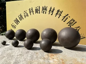 Bolas de molienda B2 de acero forjado de alta dureza para minería y cemento