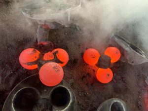 The casting process for producing durable grinding balls.